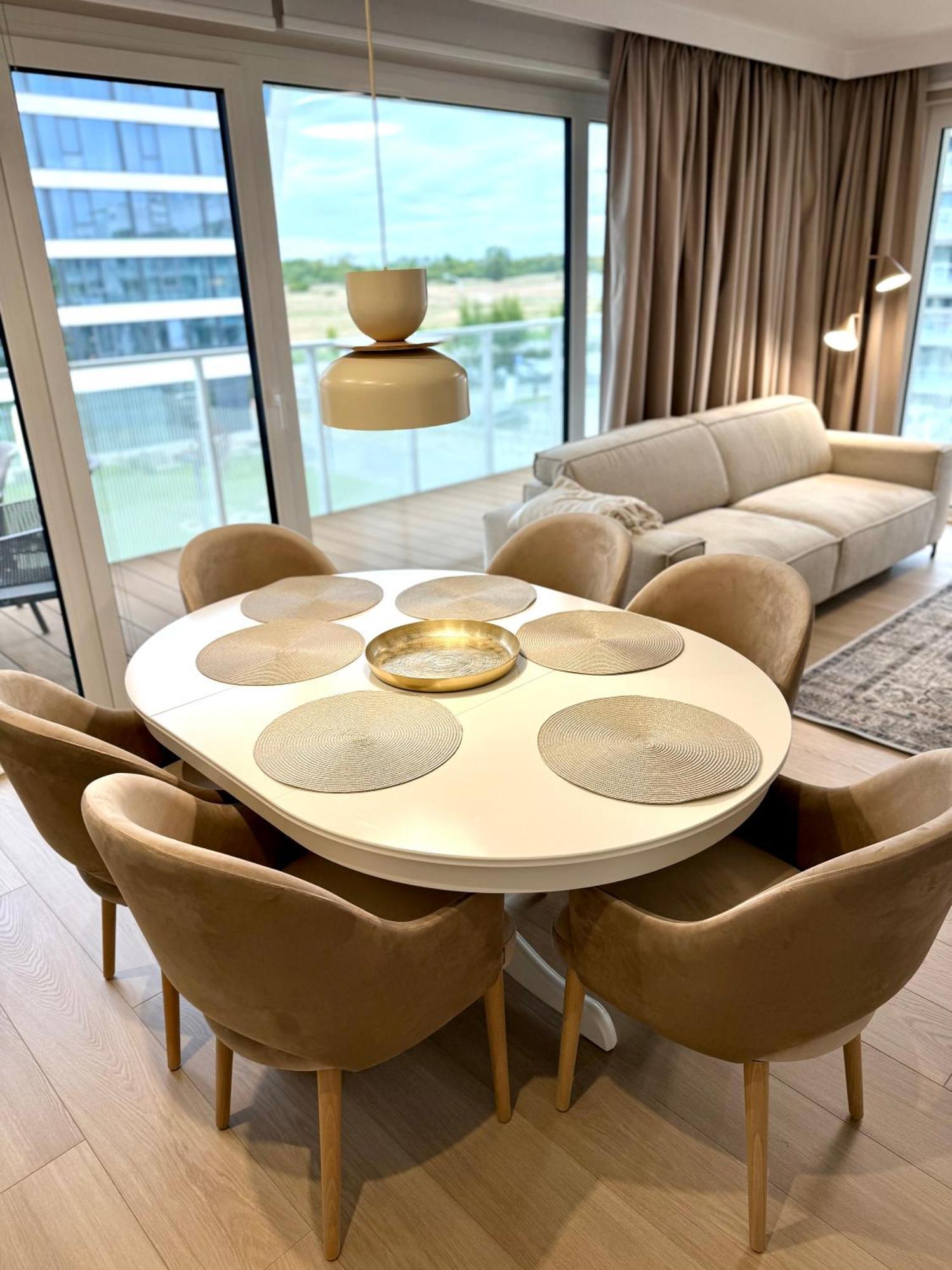 Lazar Apartamenty Polanki Aqua Kolobrzeg Luaran gambar